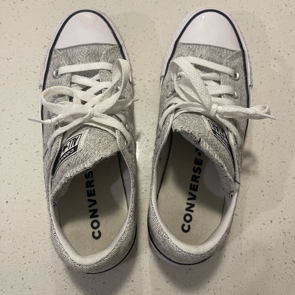 Grey Converse All Stars size 6.5 - Picture 3 of 4